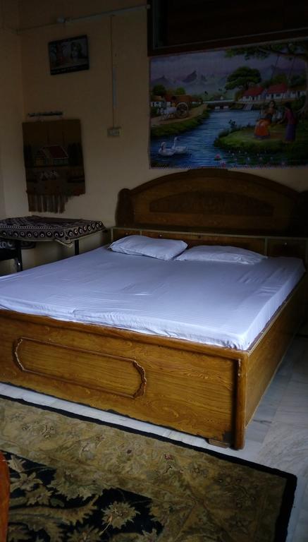 Sunita Homestay Агра Экстерьер фото