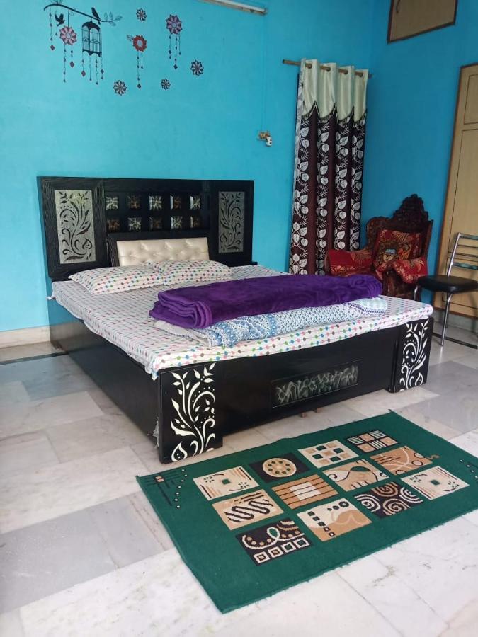 Sunita Homestay Агра Экстерьер фото